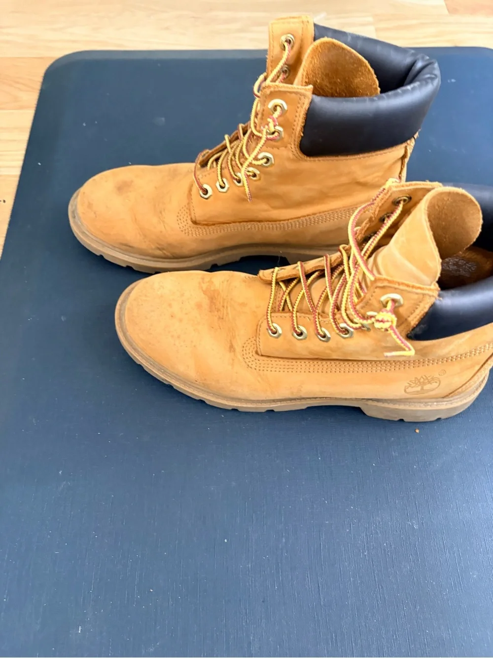 Timberland Classic Plain Toe Lace Up Waterproof Boots men's size 8.5
